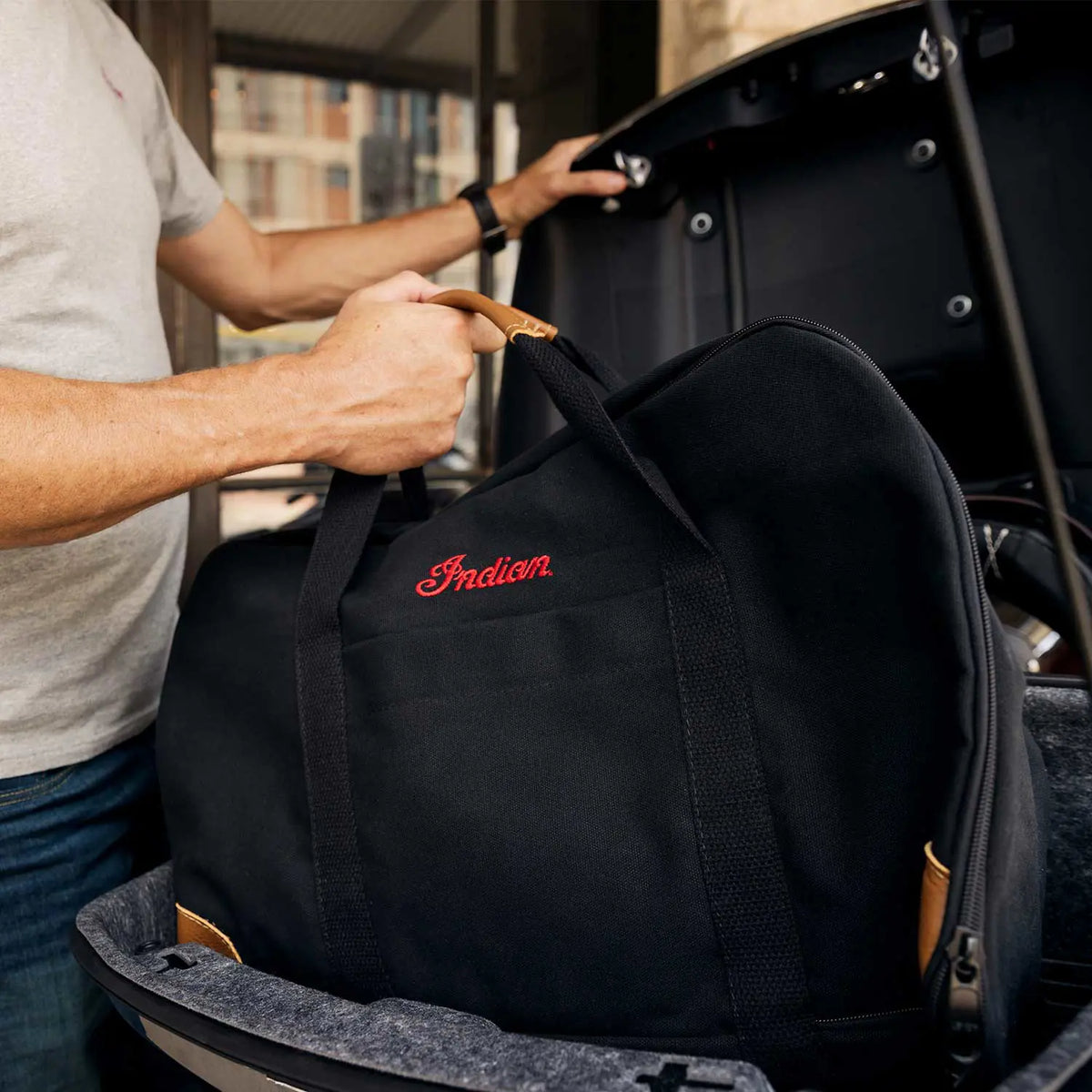 Indian Motorcycle Deluxe Trunk Travel Bag, Black