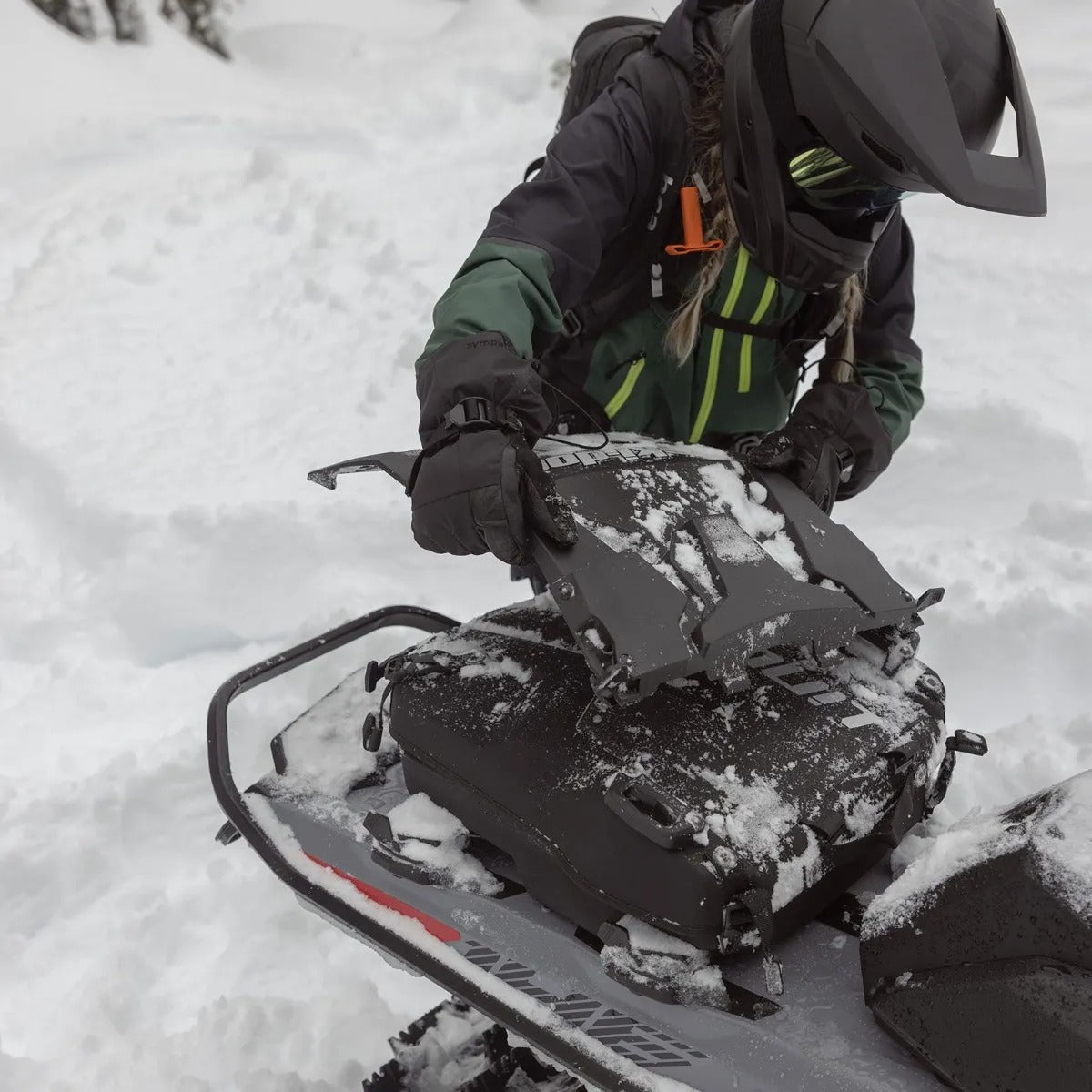 Ski-Doo LinQ Removeable Snowflap Mount