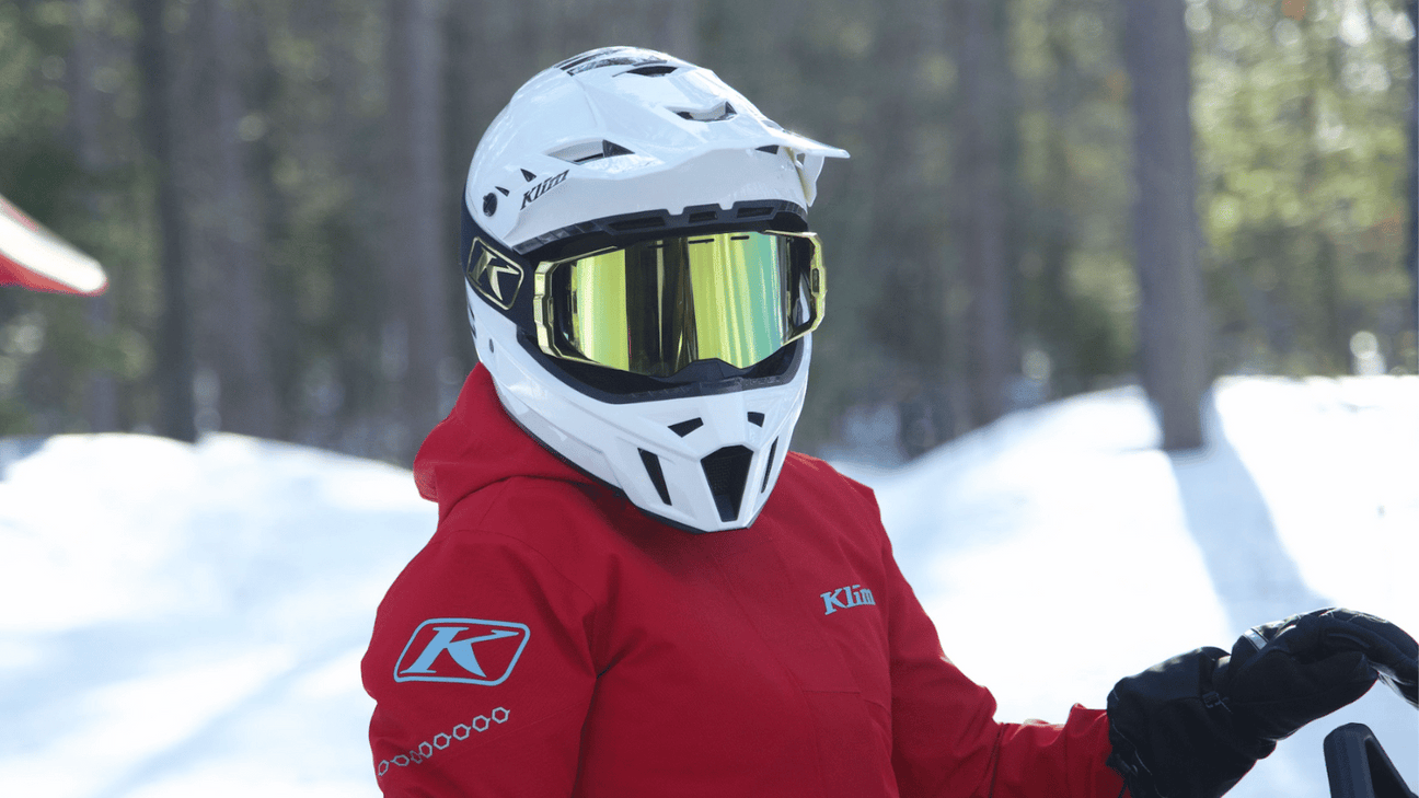 Snowboard goggles under $50 sales