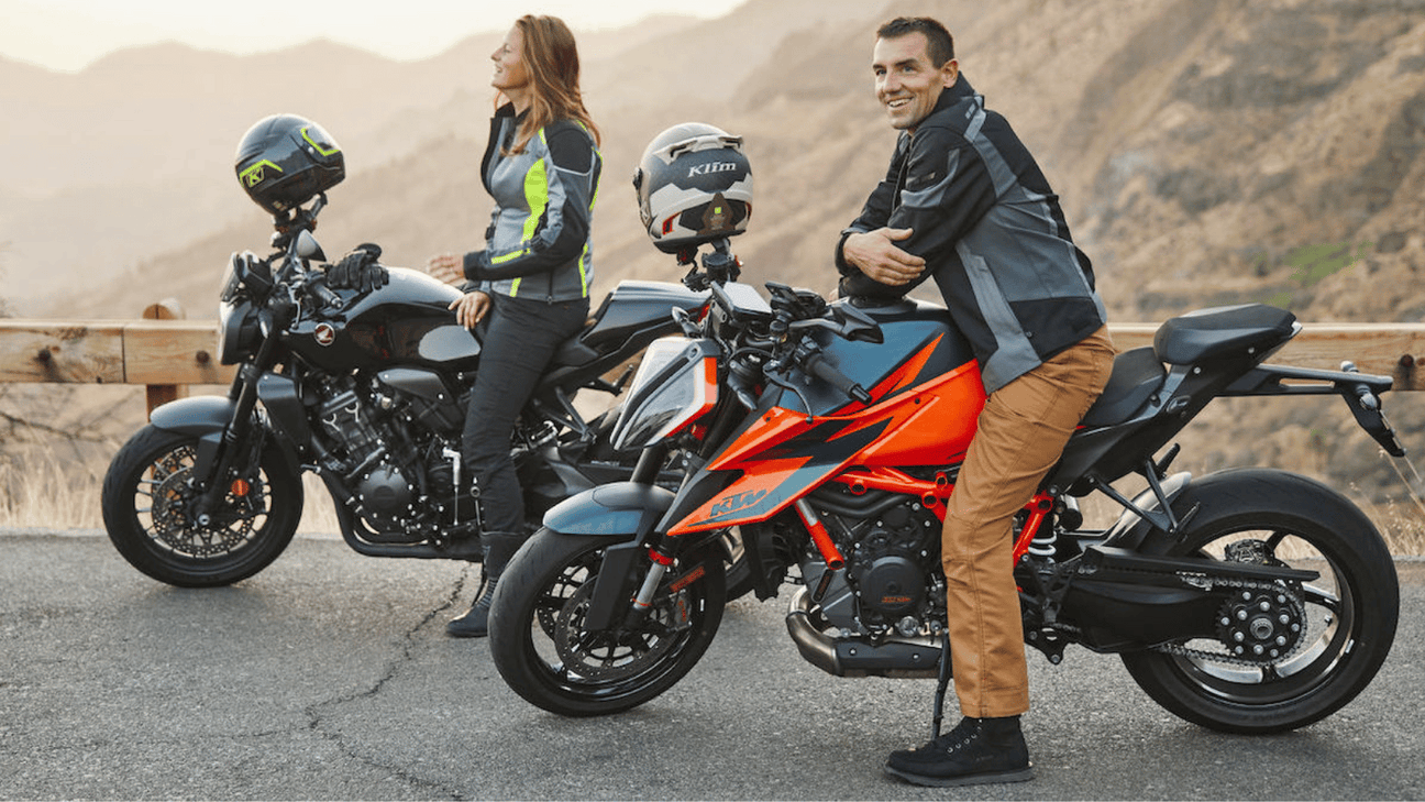 Dukes sales boots outlet