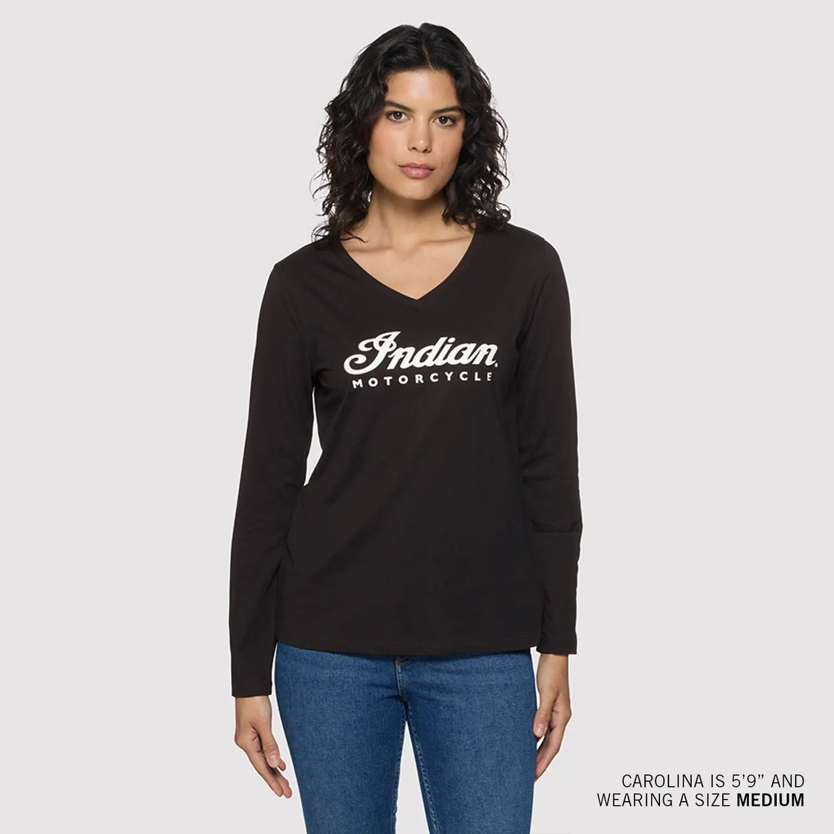 Women's Essential Script Logo Long Sleeve T-Shirt