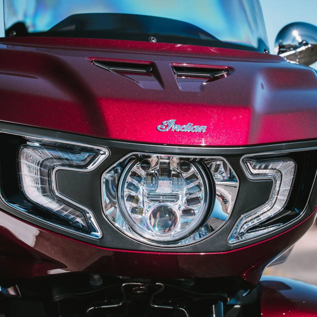 Indian Motorcycle Pathfinder Adaptive LED Headlight