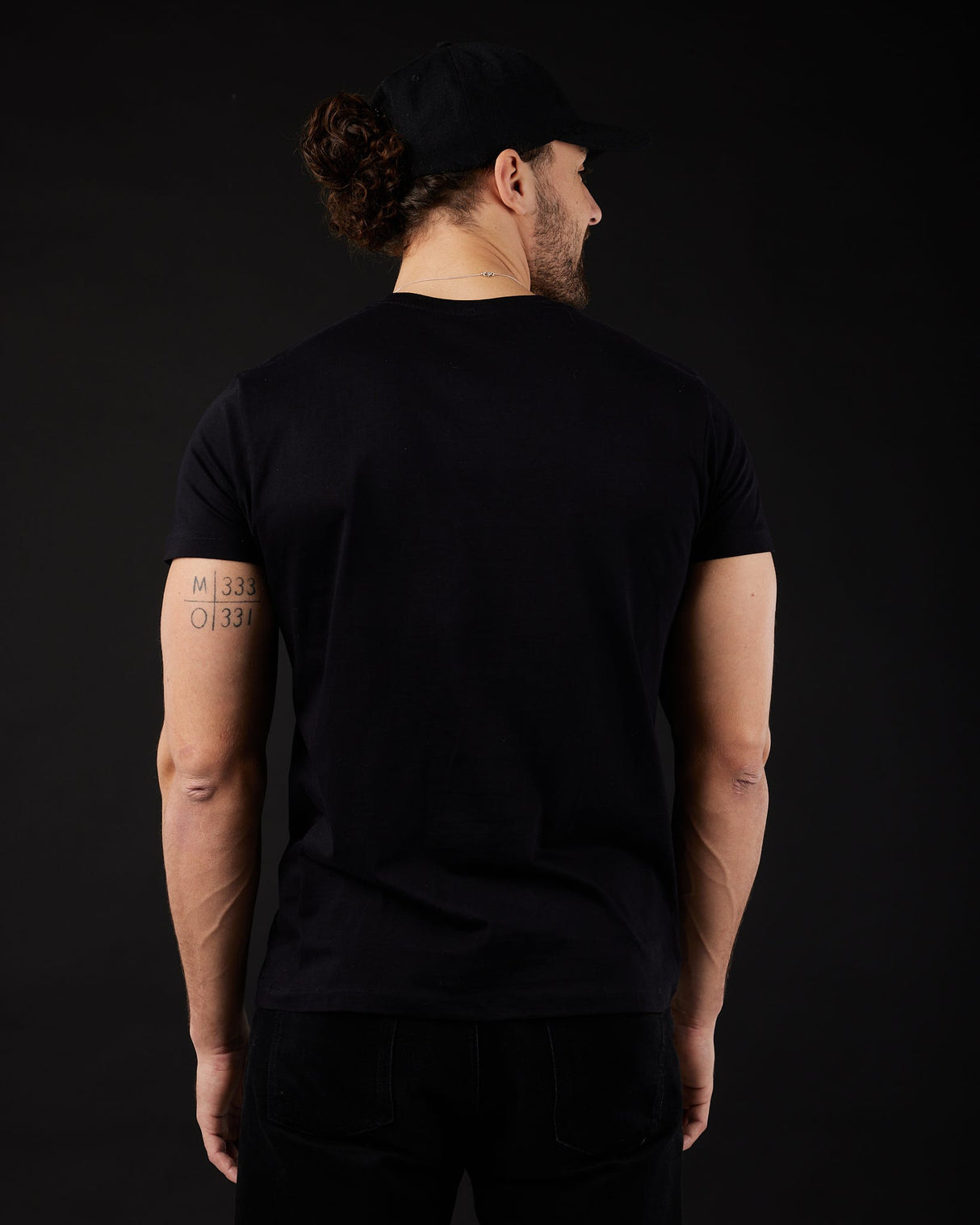 Tobe Slednecks Stancil Tee