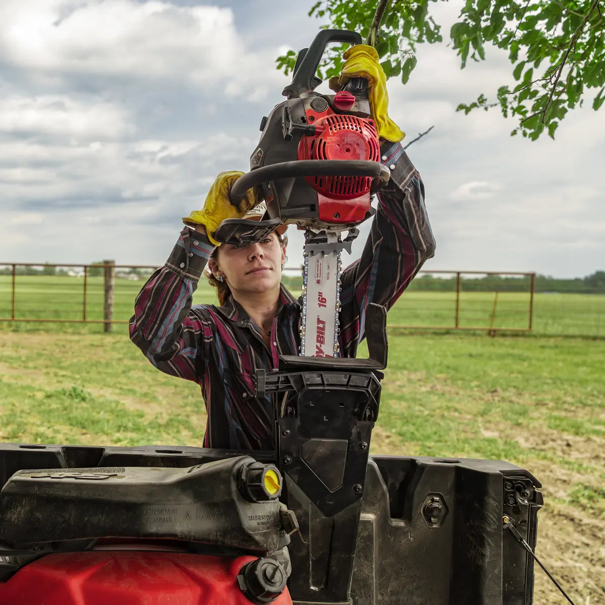 Can-Am Defender LinQ Chainsaw Holder