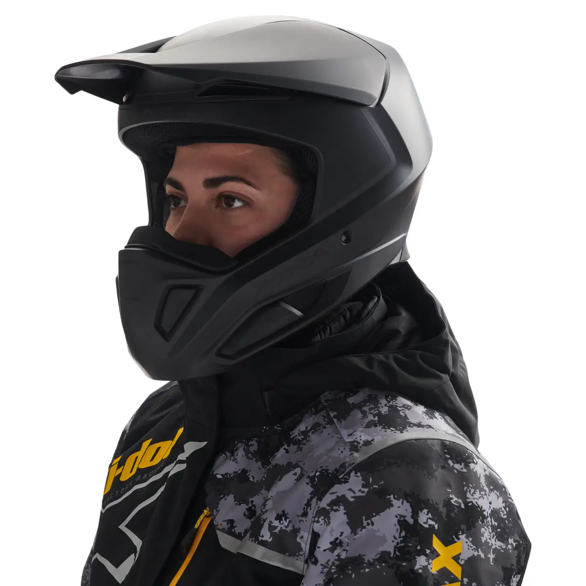 Ski-Doo Pyra Ultra-Light Helmet (DOT/ECE)