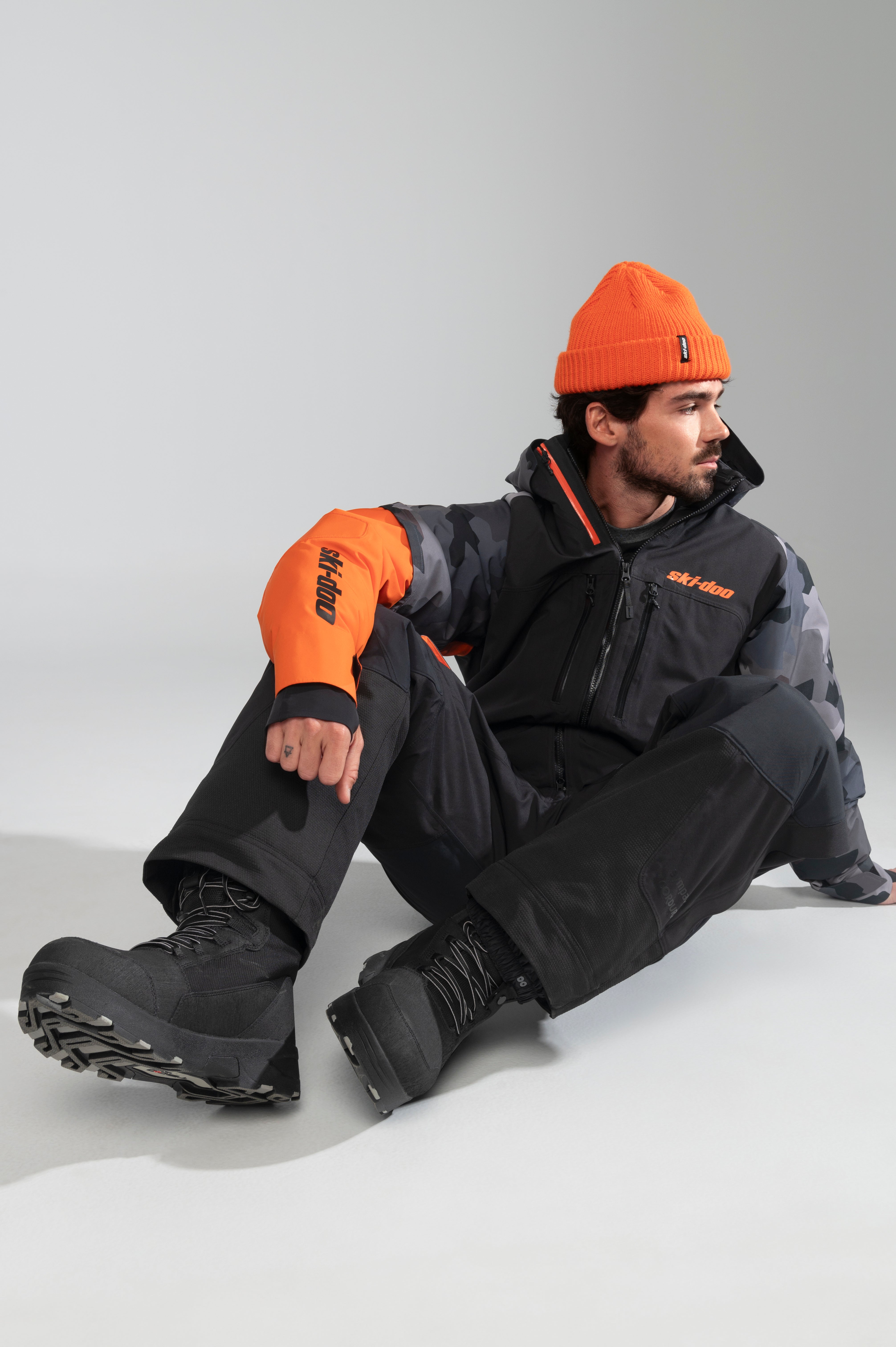 EMODAノベルティスノボウエア Ski-Doo Men's Enduro Insulated One-Piece Suit – SkiDoo Outlet